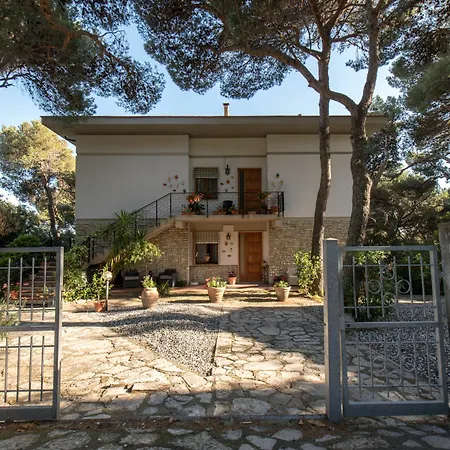 Sinfonia Toscana: Natura E Arte Apartment